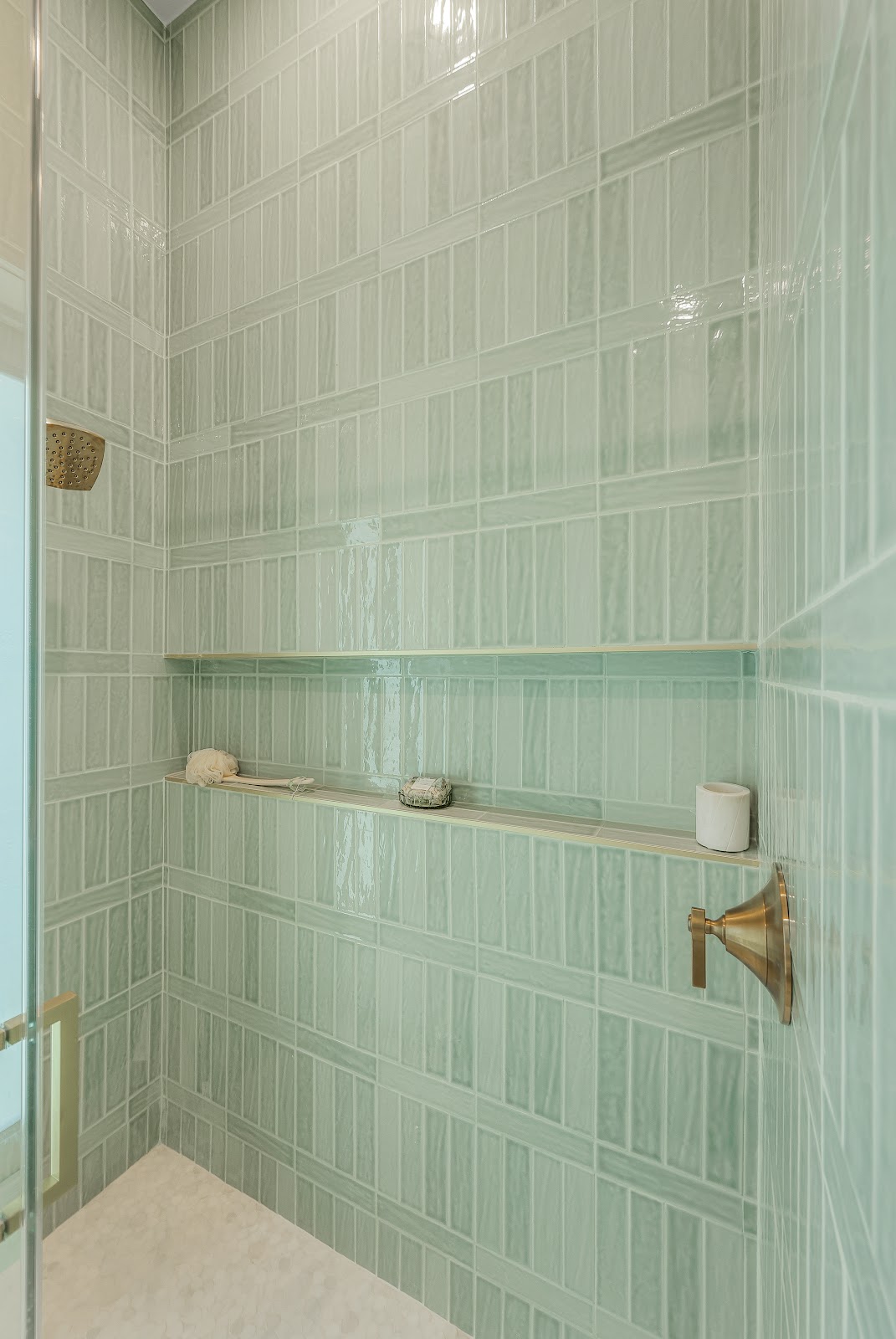 SW 14th Avenue interior