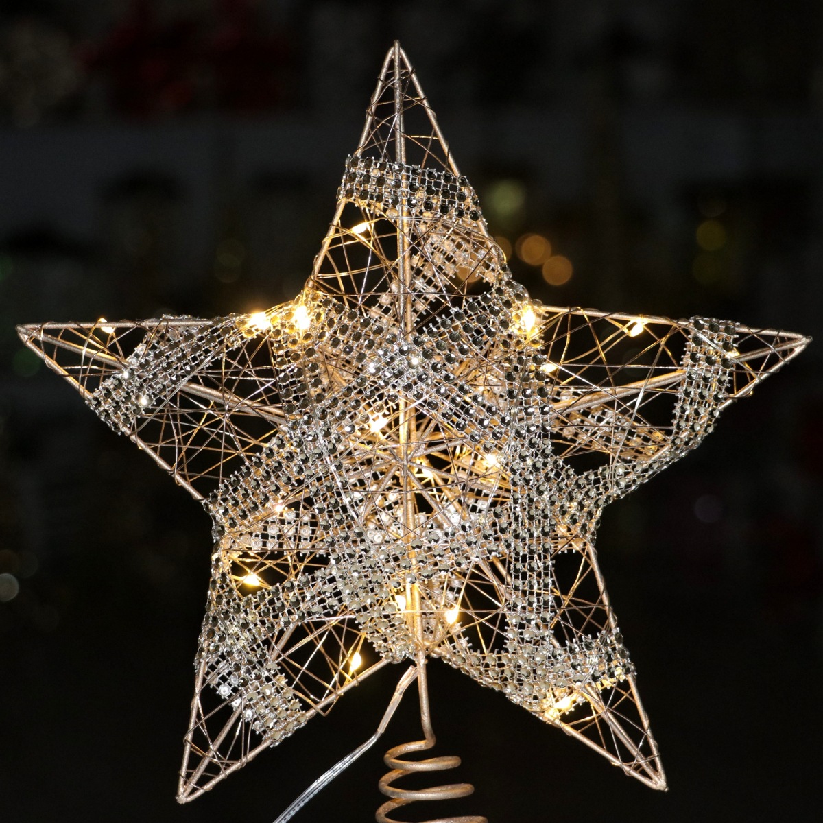 Christmas tree star topper made of iron, illuminated