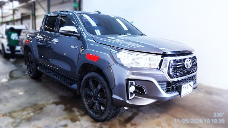TOYOTA HILUX REVO