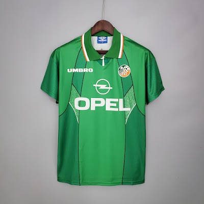 Retro 1994-96 Irlanda Local @lumorasports.jpeg