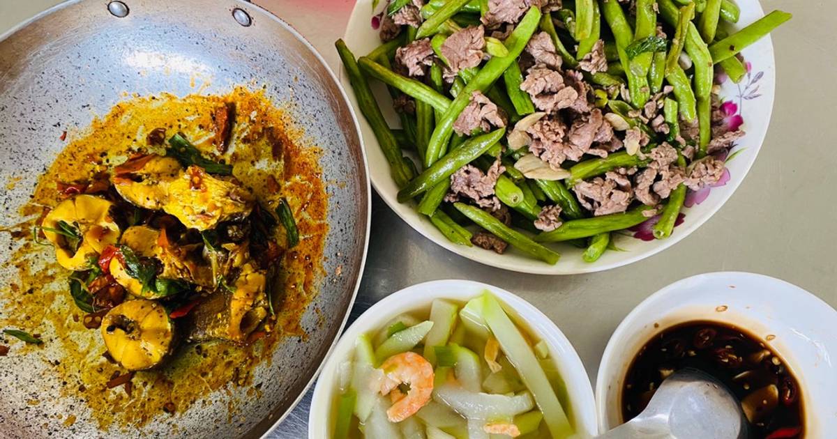 Bữa cơm gia đình 001