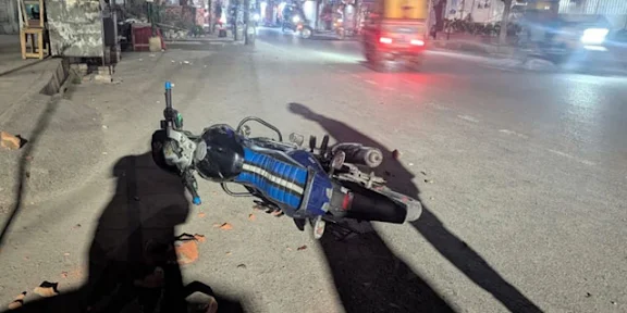 রাজশাহীতে জামায়াতের দুইগ্রুপের সংঘর্ষ, মোটরসাইকেল ভাঙচুর