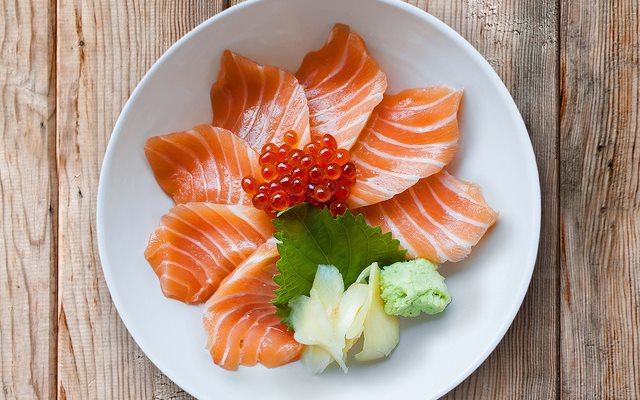 Sashimi Cá Hồi Tươi