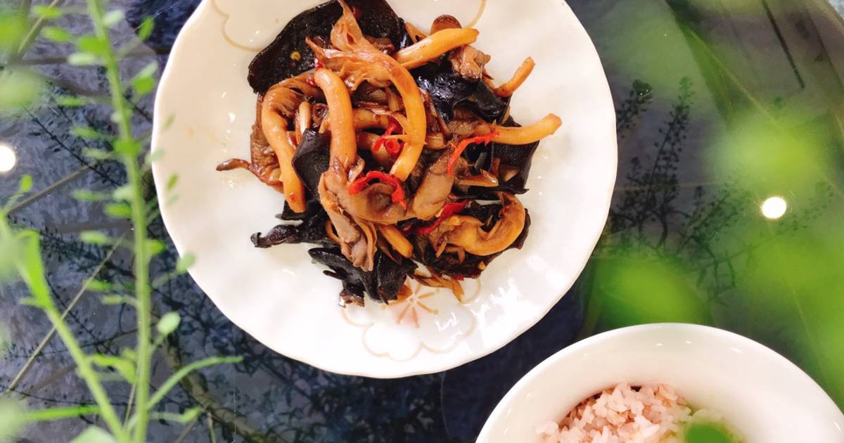 Nấm bào ngư, nấm mèo kho sả ớt