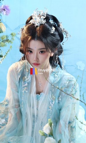 Người Vợ Rộng Lượng Và Bí Mật Đằng Sau