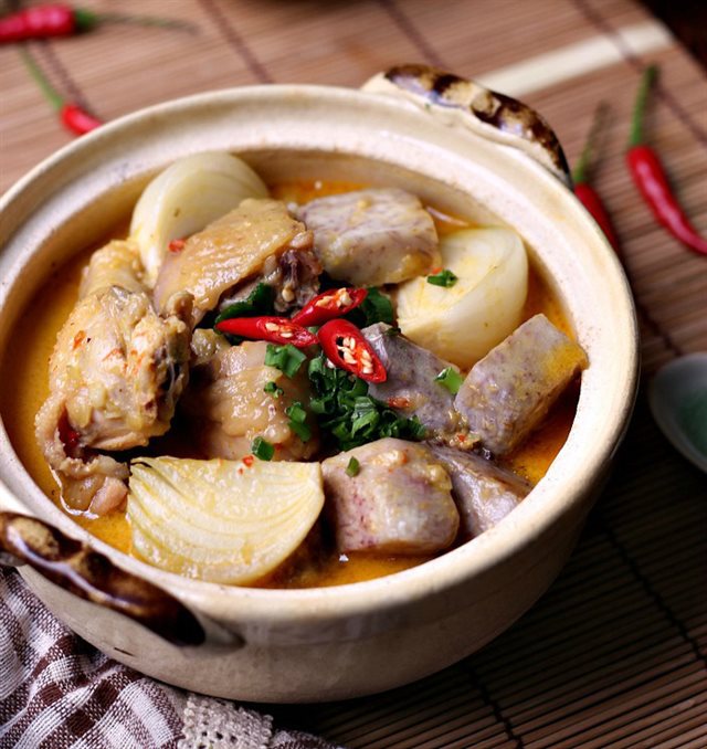 Gà Nấu Chao