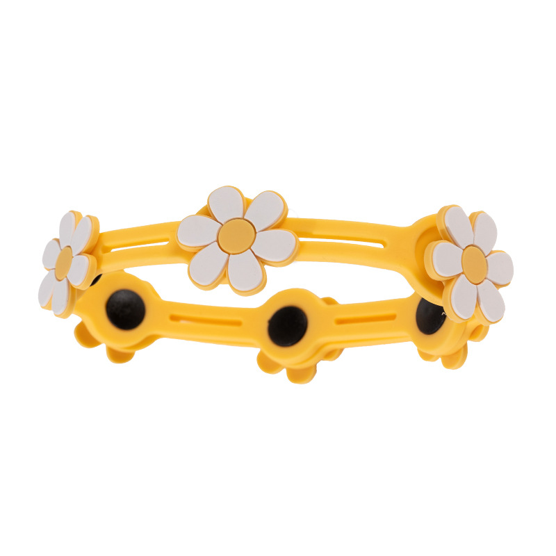 Scented collar for dogs and cats with floral pattern