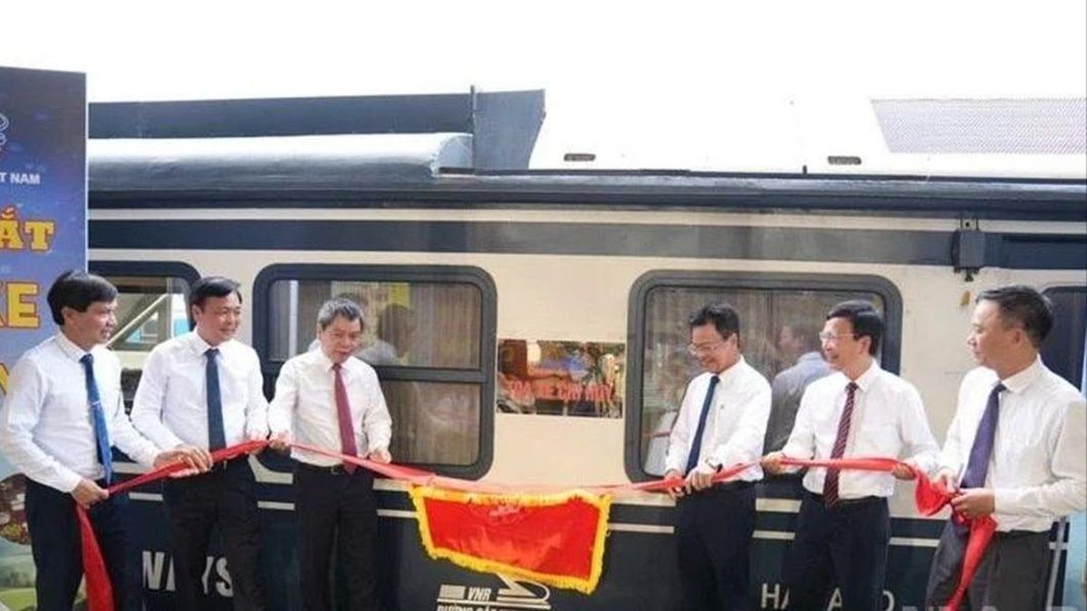 Ra mắt 'Đoàn tàu chuyên xa' hiện đại trên tuyến Hà Nội – Thái Nguyên - Đài Phát thanh và truyền hình Hà Nội