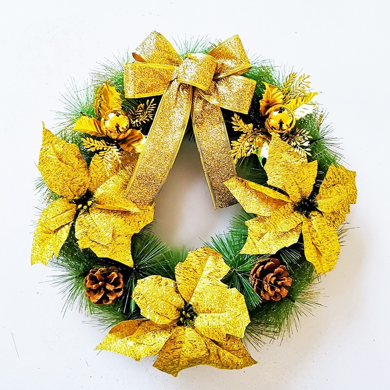Christmas wreath with pine cones, various sizes