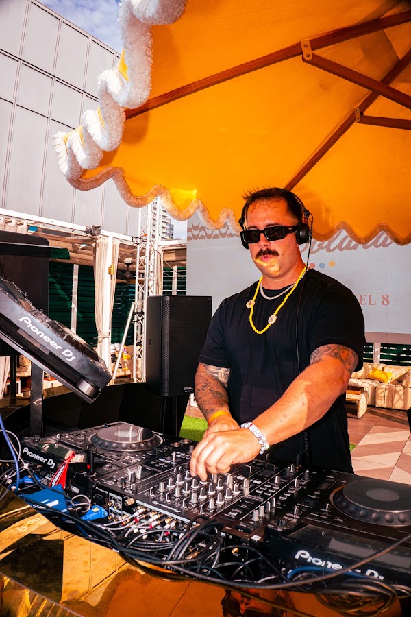 DJ Susan - Labor Day Weekend Pool Party photo 6