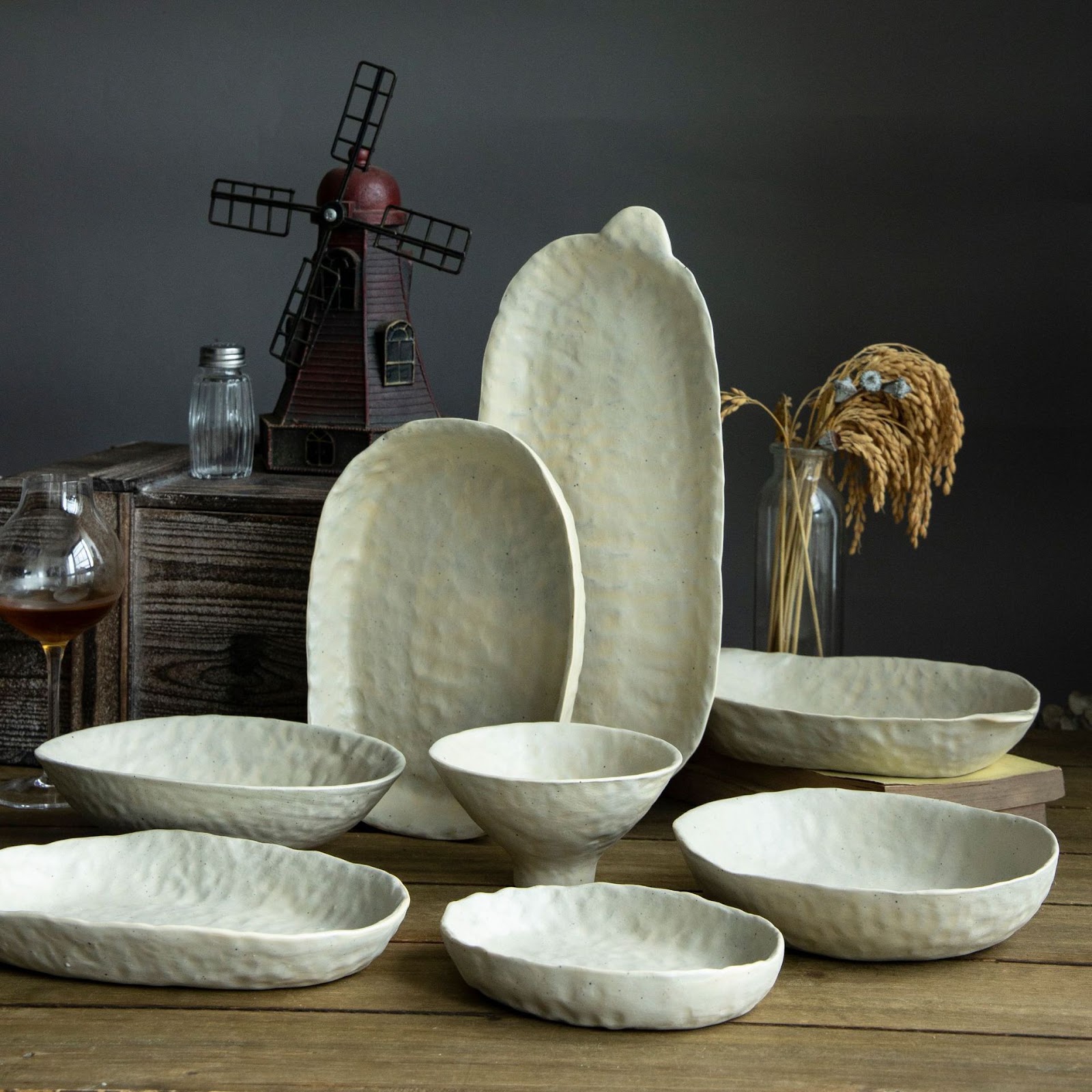 Porcelain dinnerware set with gold rim, luxury design