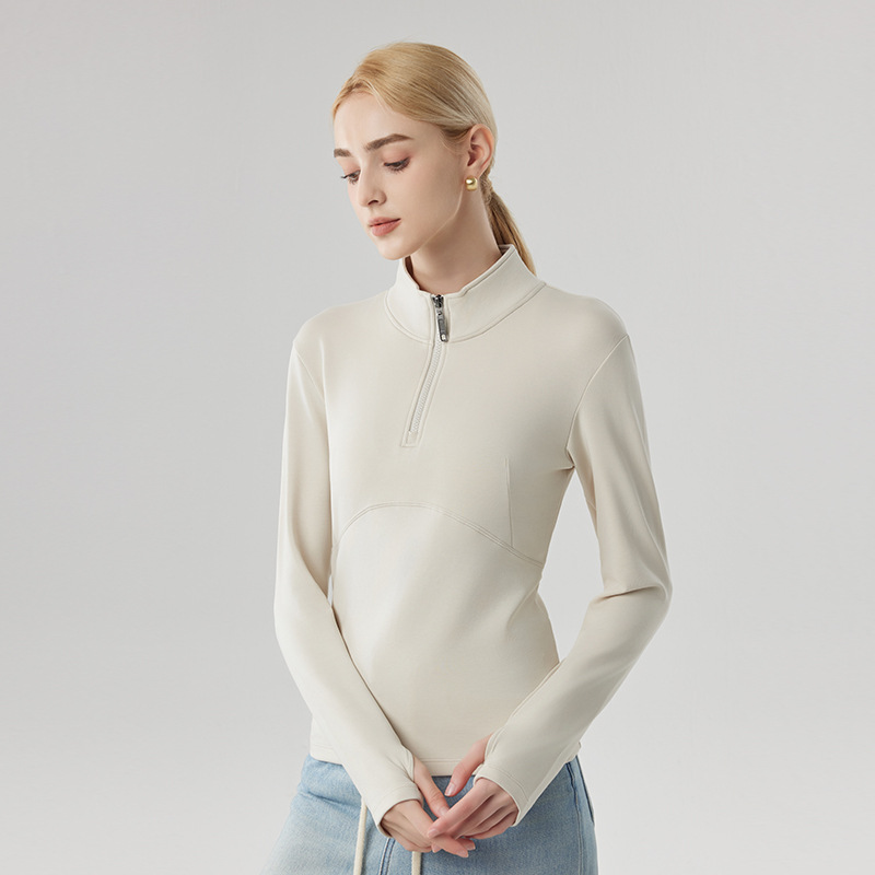 Women's half-zip sweatshirt