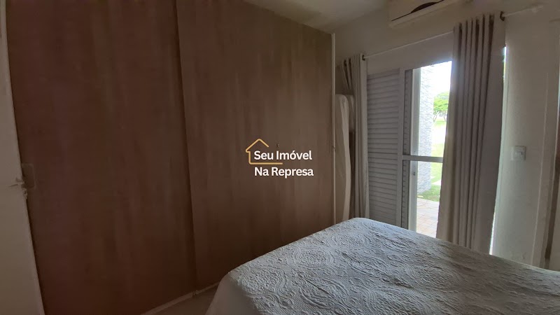 Foto 40 de Casa terréa com 4 suítes na Quadra GW Iate, um terreno amplo de 1.250m² e 320m² de construção