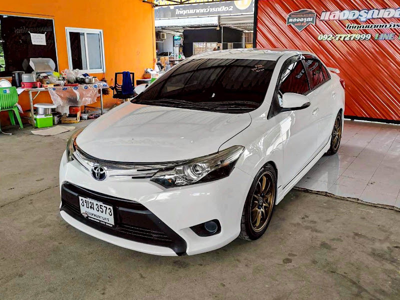 TOYOTA VIOS