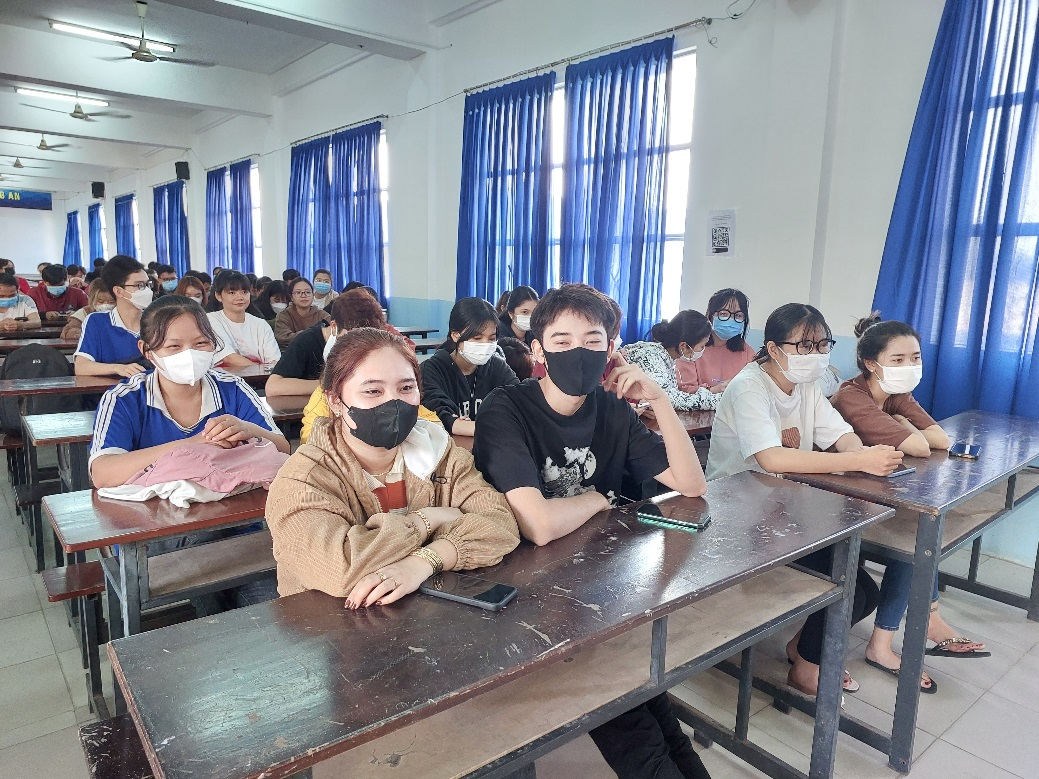 Mỗi đoàn viên, sinh viên đều cần phải tự giác, chủ động đề ra phương hướng phấn đấu, rèn luyện theo các giá trị hình mẫu thanh niên thời kỳ mới.