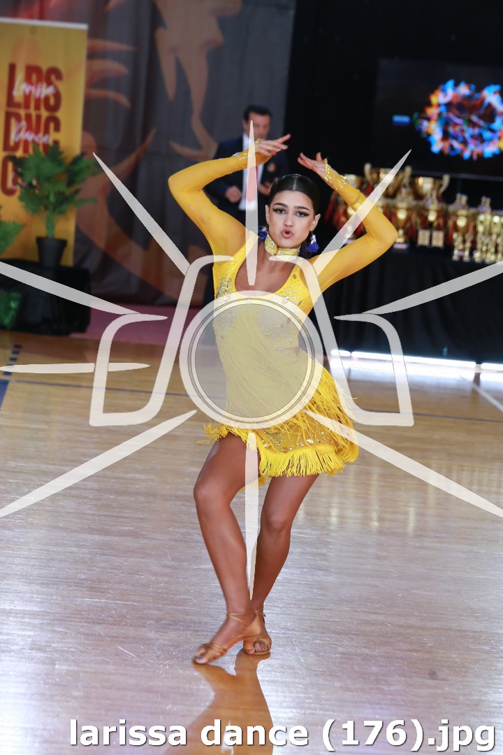 larissa dance (176).jpg