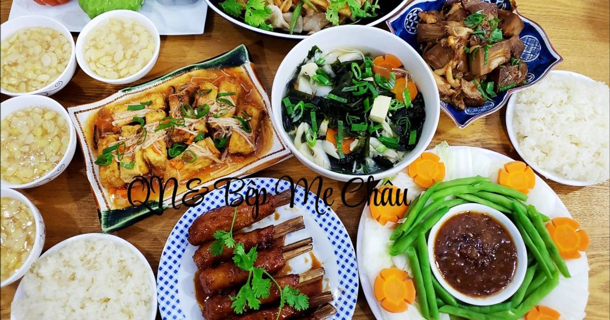 Mâm cơm chay mùa Lễ Vu Lan