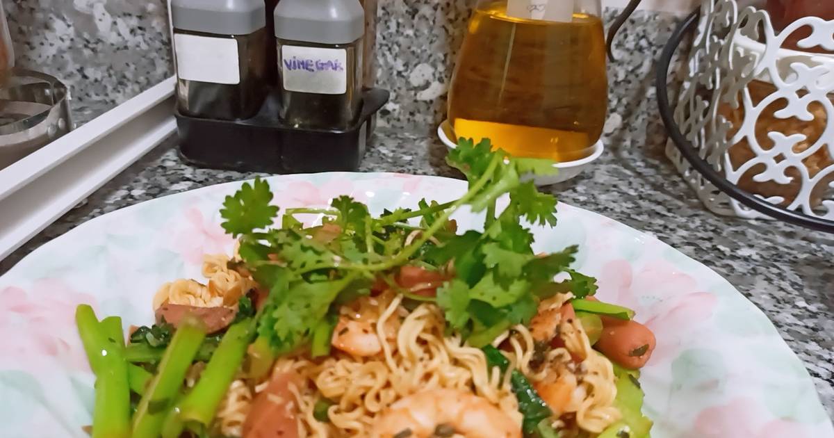 Mì gói xào