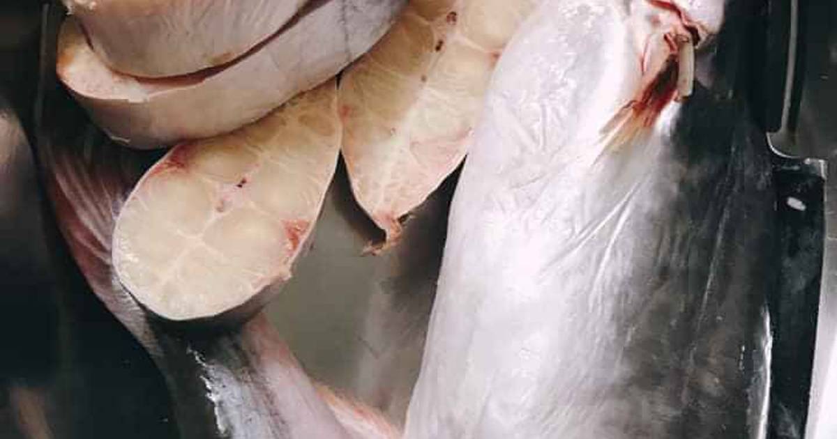 Canh Chua Bần Cá Bông Lau/Ngát