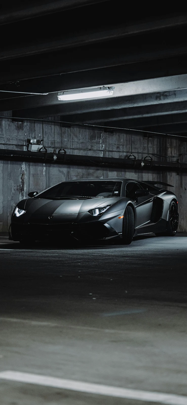 Lamborghini Aventador In Dark Garage - Car Photography 4K iPhone Wallpaper (2250x4874)