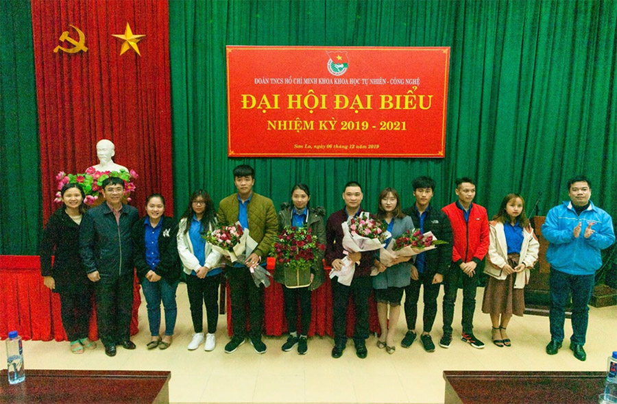 Khoa Khoa học Tự nhiên - Công nghệ 60 năm xây dựng, trưởng thành và phát triển