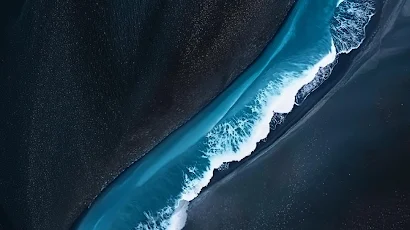 Dark Sand and Turquoise Water Full HD iPhone Desktop & Mobile Wallpaper Background