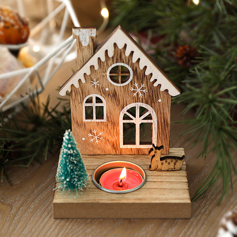 Dekorativer Holz-Weihnachtskerzenhalter, 12 cm