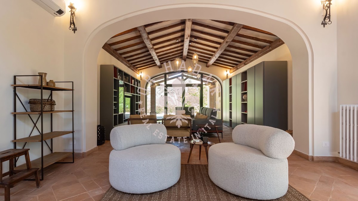 וילה רנאנה (Villa Renana) — 32