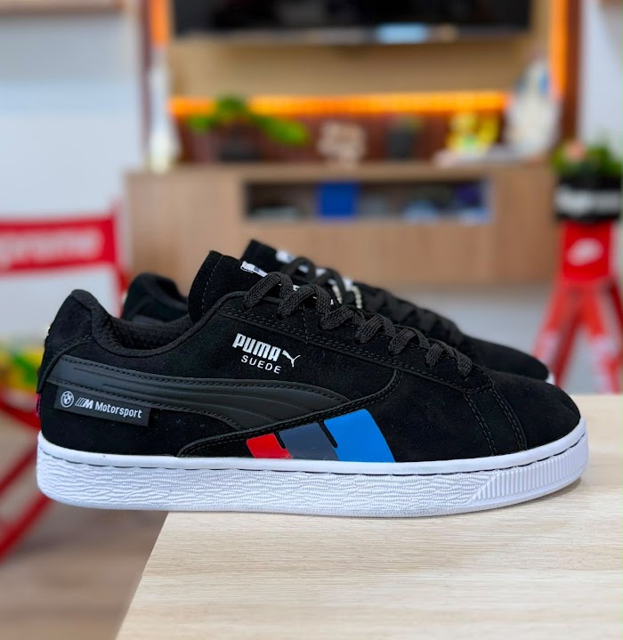 Puma Suede BMW Negro Suela Blanca