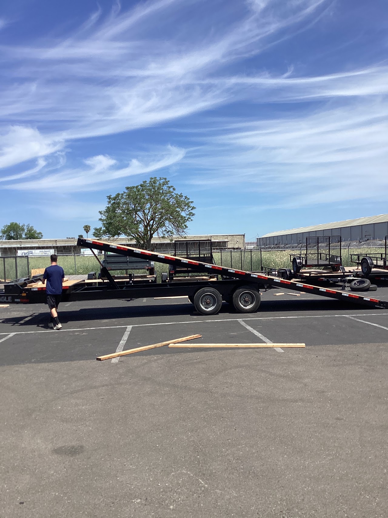 Blackhawk Deckover 8'6" x 32' 28' Tilt 4' Stationary