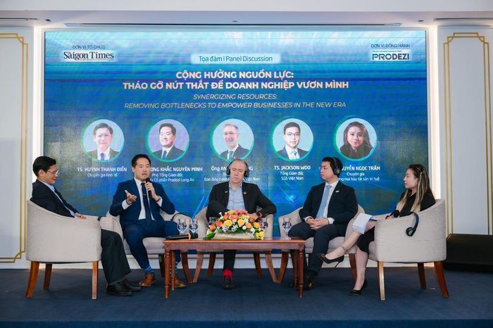 Mắc kẹt trong nhiều điểm nghẽn, doanh nghiệp bứt phá bằng cách nào? - Tạp chí Kinh Tế Sài Gòn