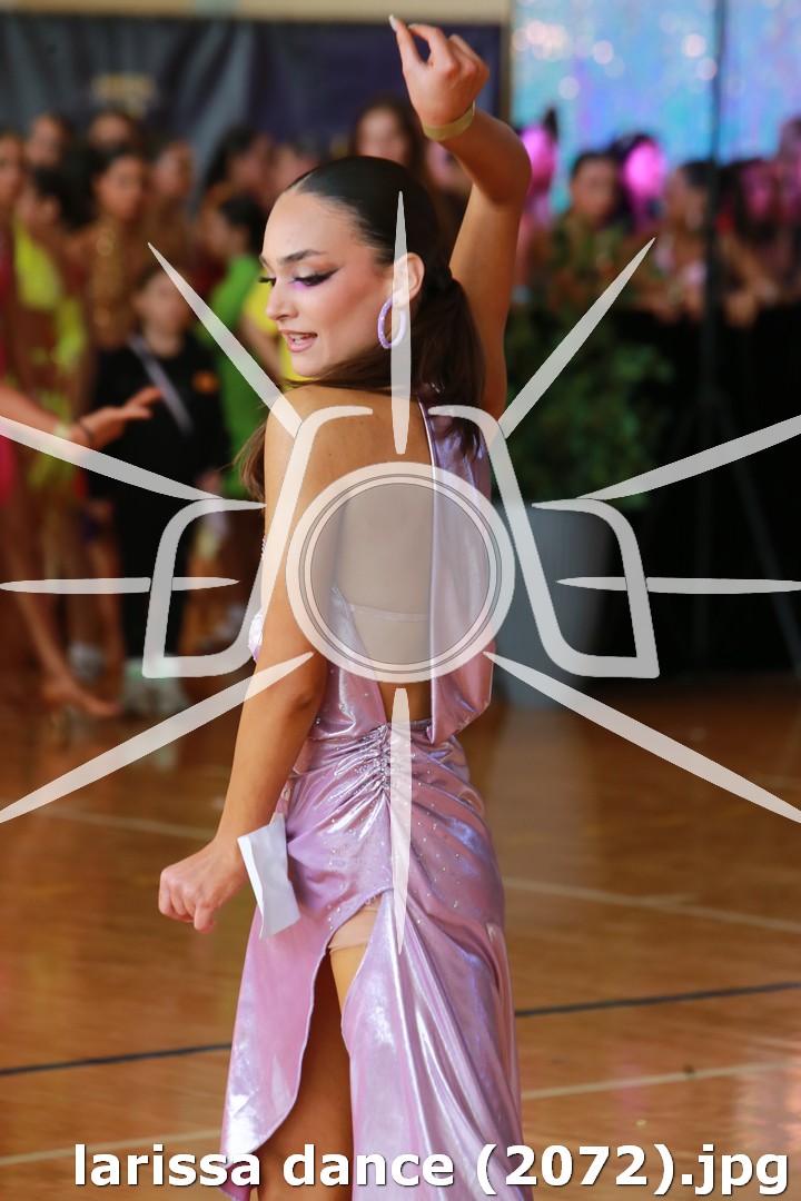 larissa dance (2072).jpg