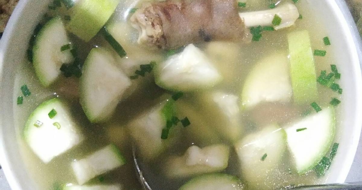 Canh bầu giò dê