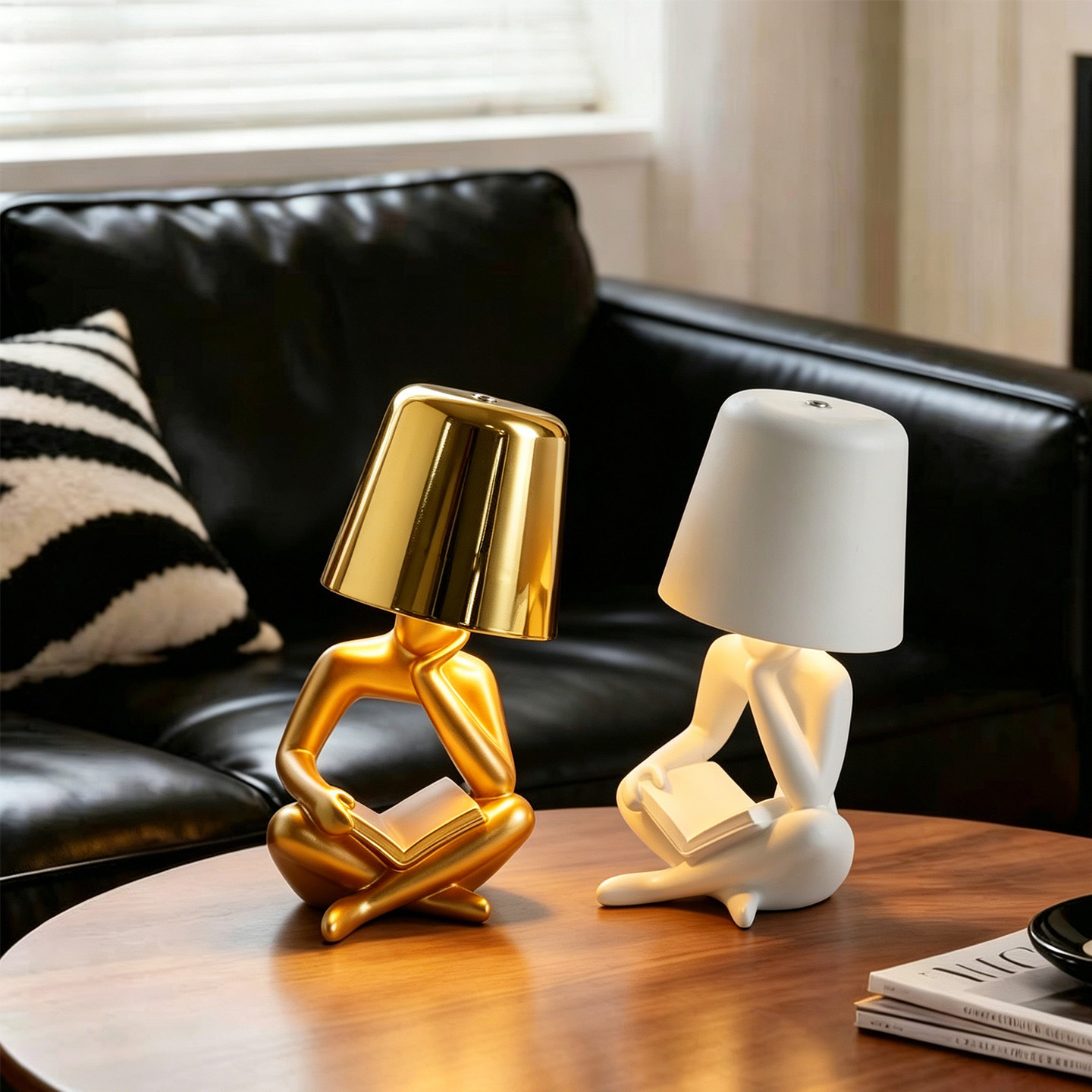 Abstrakte Lesefigur Tischlampe