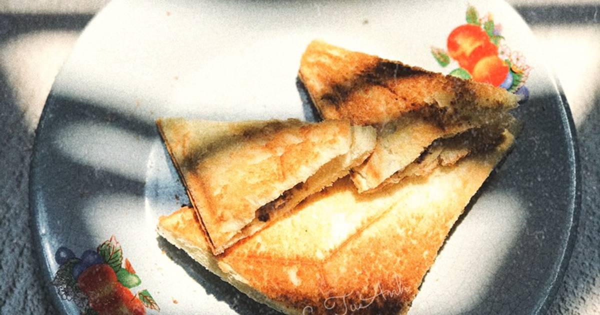 Bánh mỳ pate gan gà