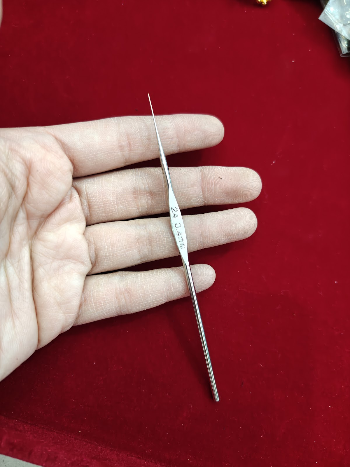 aari work sui 24 no.