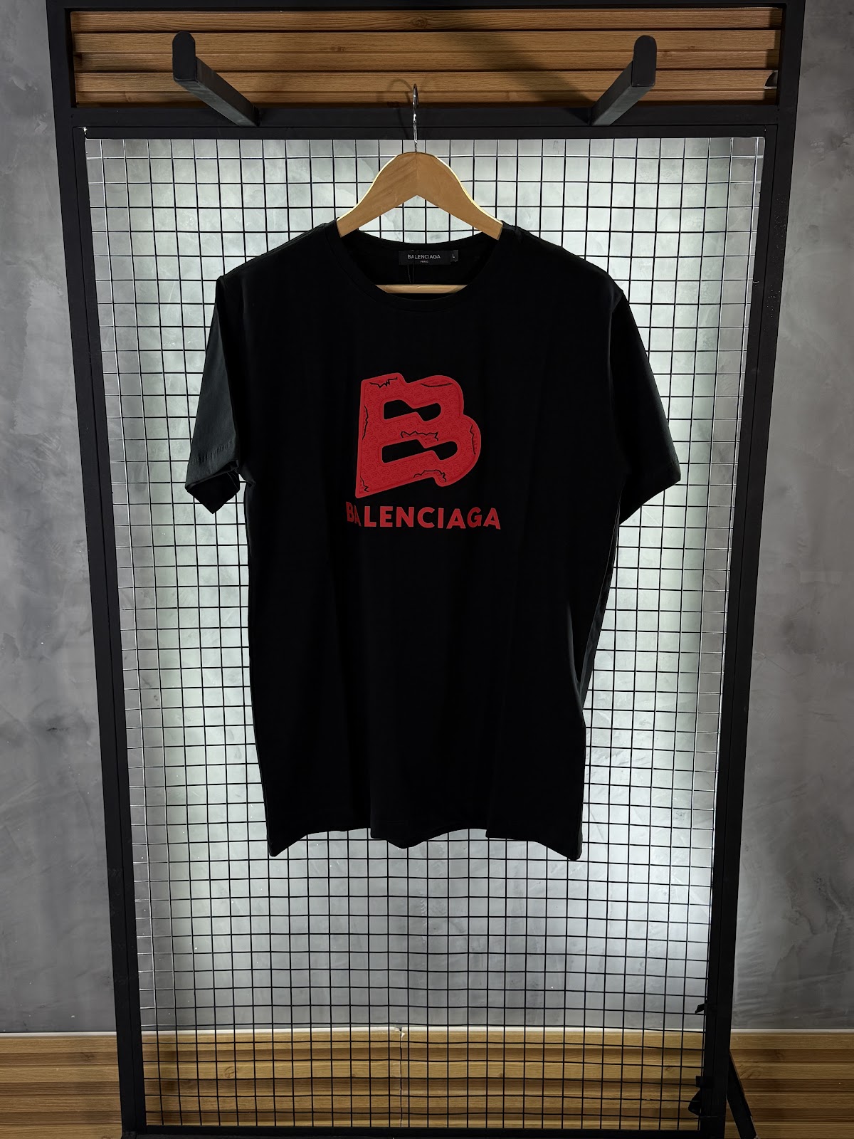 Camisa_Balenciaga_Preta - 1