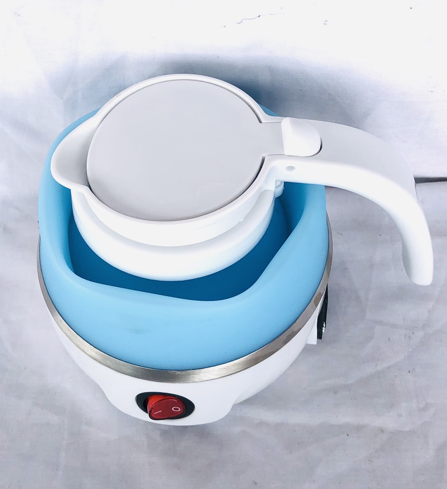 Photo 3 of Travel folding electric kettle