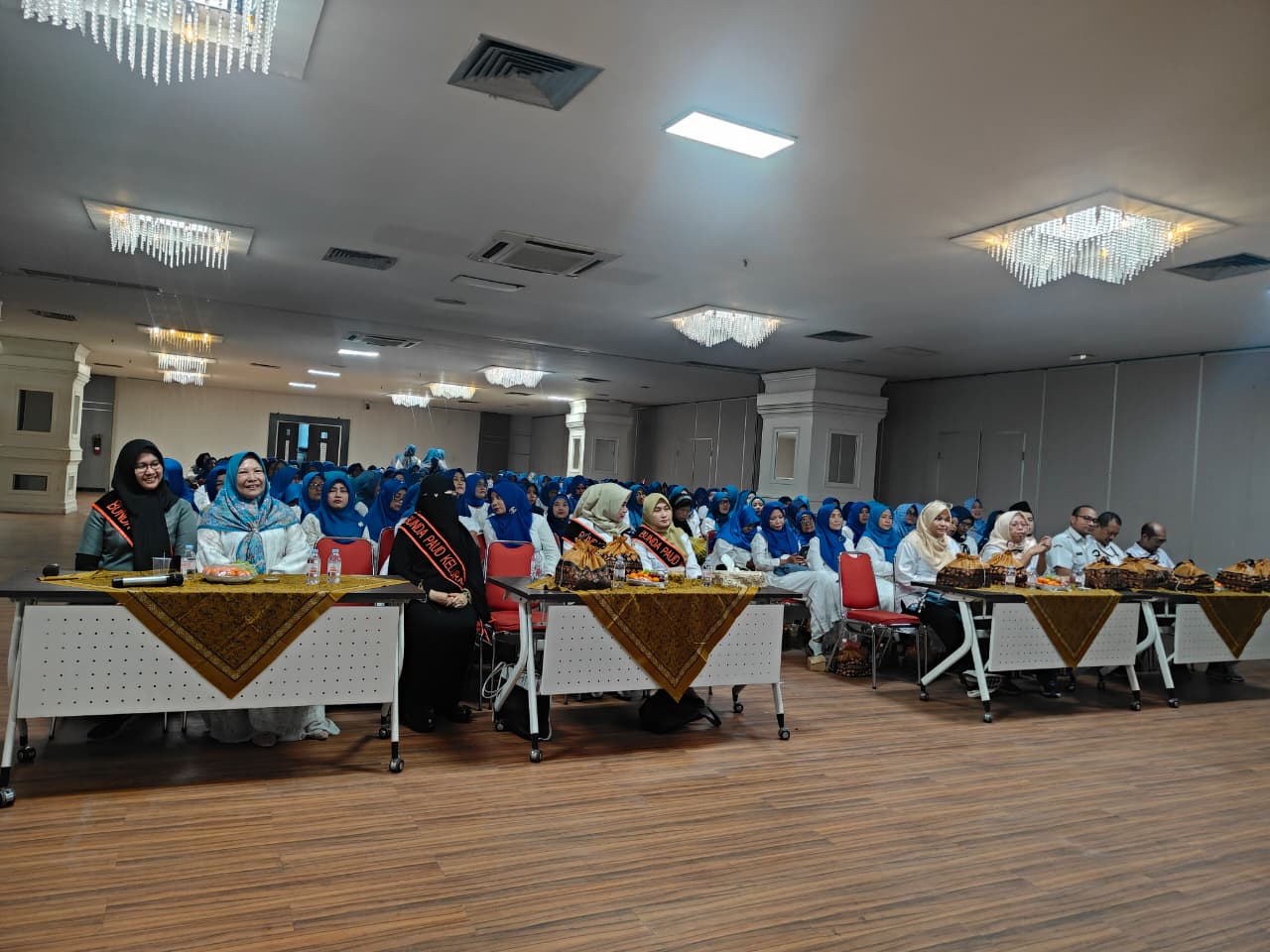 Nama Gambar