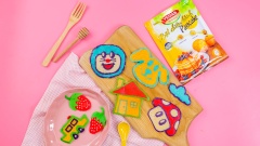 Bánh pancake với những hình ảnh đầy hấp dẫn, giúp cho bé kén ăn thích thú hơn. Với công thức nhanh gọn và bắt mắt của Vedan bạn sẽ không quá lo lắng về việc chuẩn bị bữa sáng cho bé nữa.