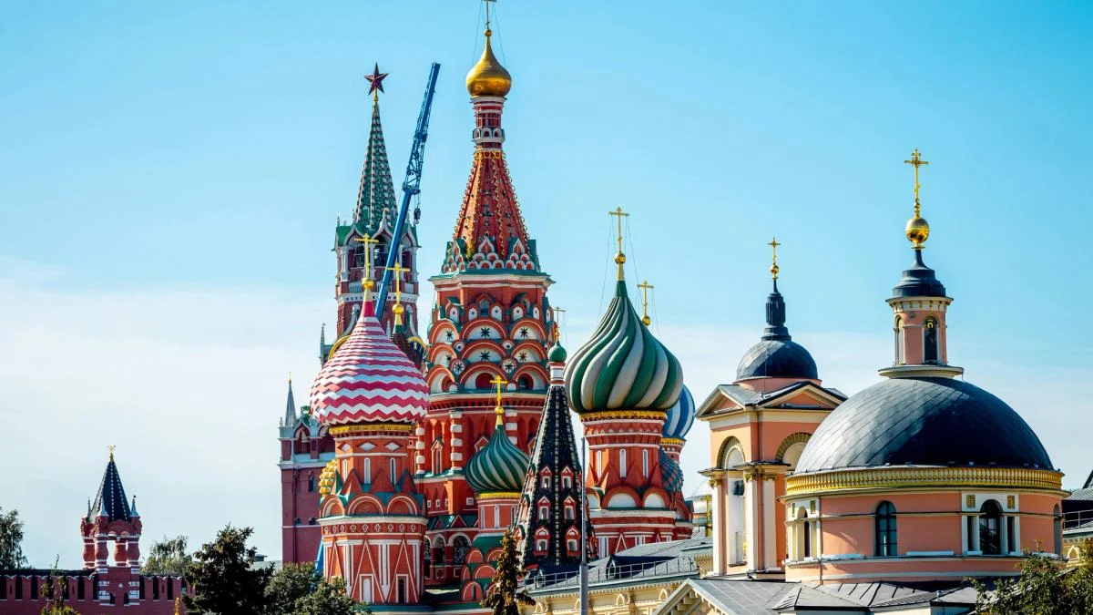 UK Sanctions Crypto Exchanges Linked to Russian Evasion
