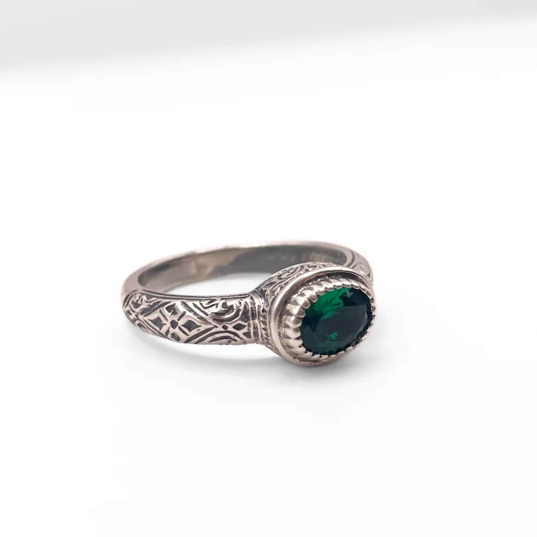 Кольцо SANATA GREEN