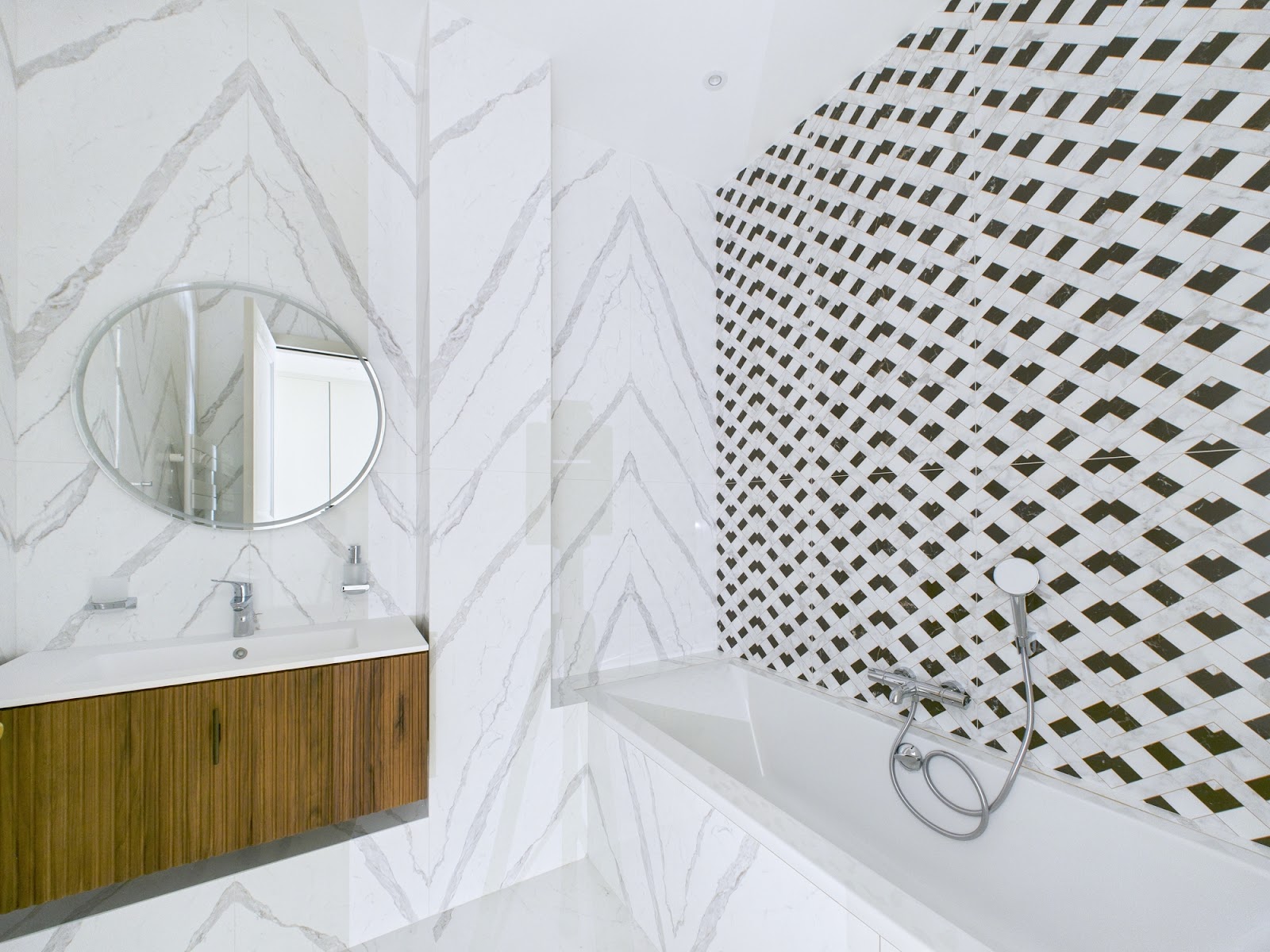 location — 123 rue de Longchamp, 75116 Paris — photo 3/30