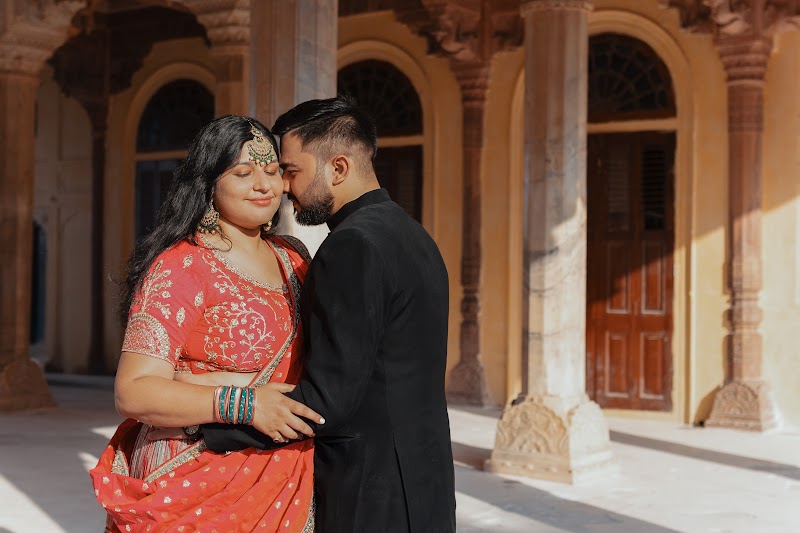 Akash × Astha — frame 30