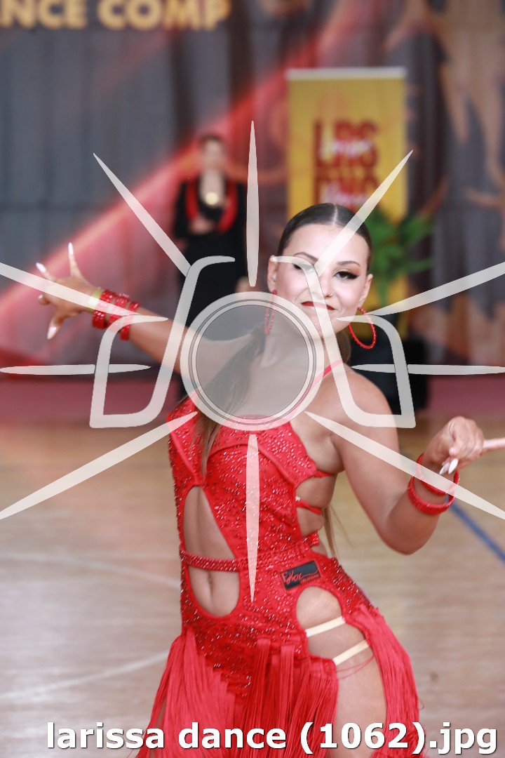 larissa dance (1062).jpg