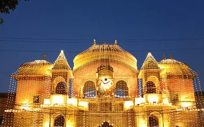 Ramnagar Fort - Big Cab Varanasi