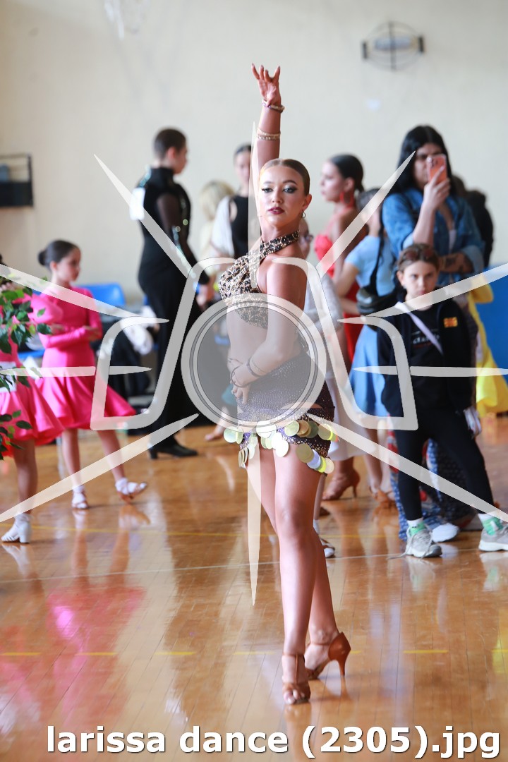 larissa dance (2305).jpg