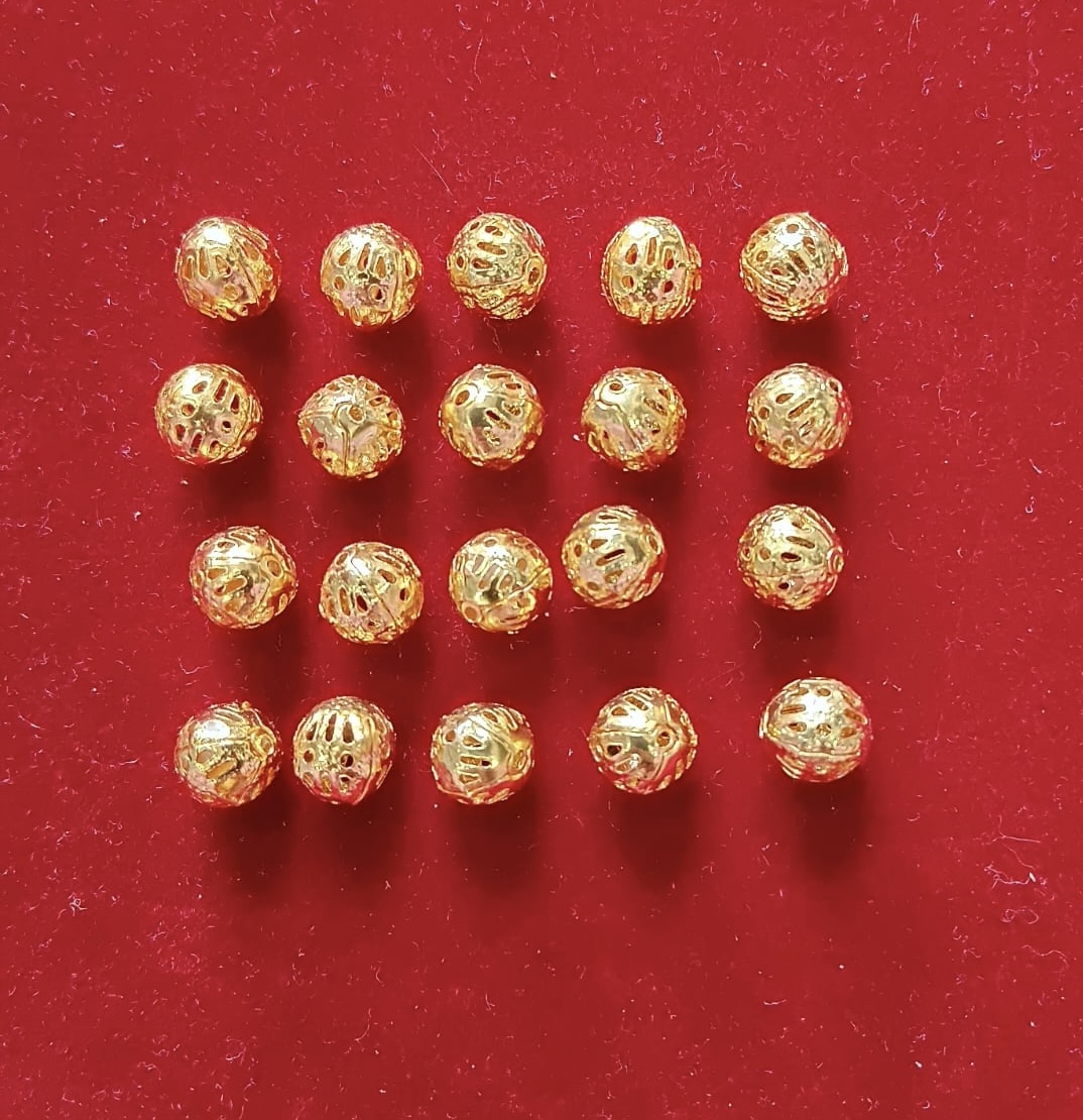 Golde Ball pack of 20