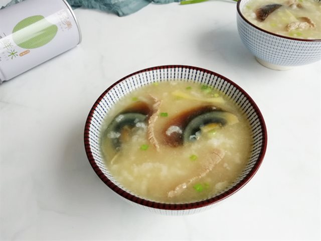 Cháo Thịt Thăn Trứng Thảo