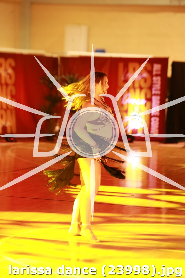 larissa dance (23998).jpg